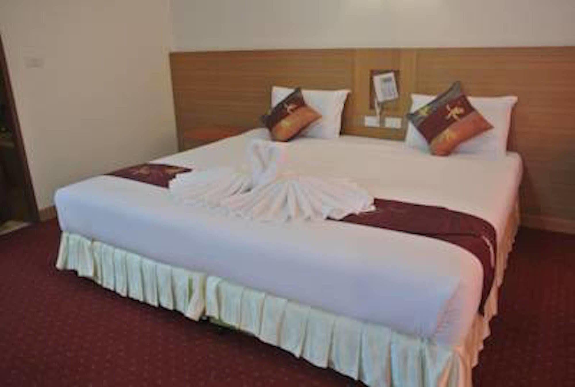 Chaikana Thani Hotel Phatthalung Eksteriør billede